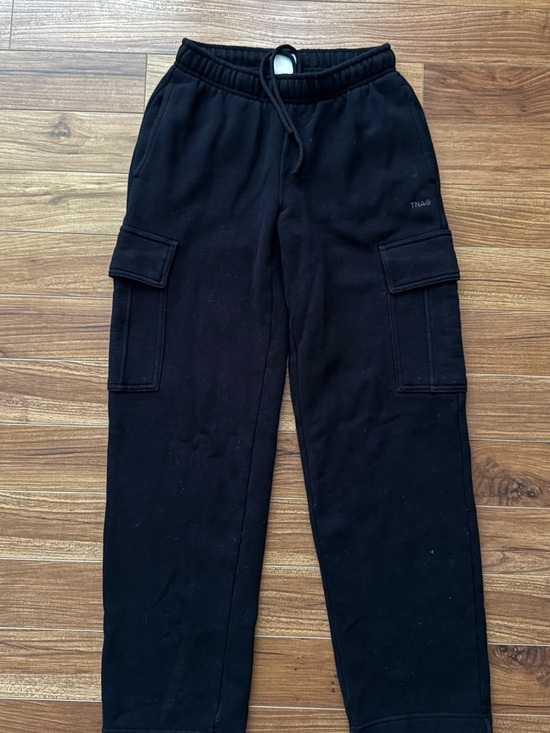 TNA Pants - TNA Aritzia Cozy Fleece Mega Cargo™ Sweatpants - Black - Size 2XS